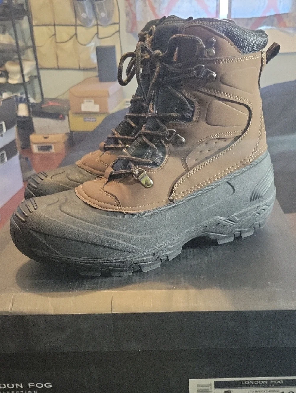 London Fog Breckenridge Waterproof Boots Mens 10 NWT & BOX